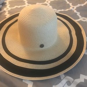 Vince Camuto Hat
